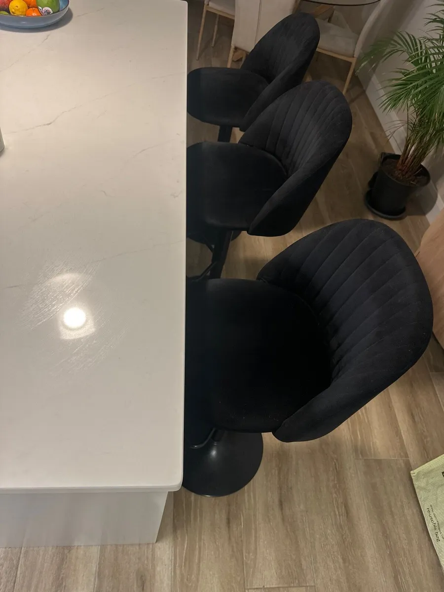 Island barstools - Image 2