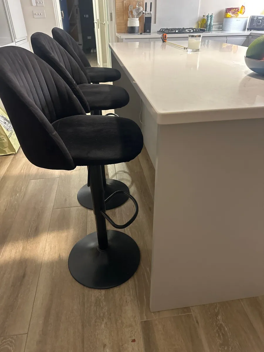 Island barstools - Image 3
