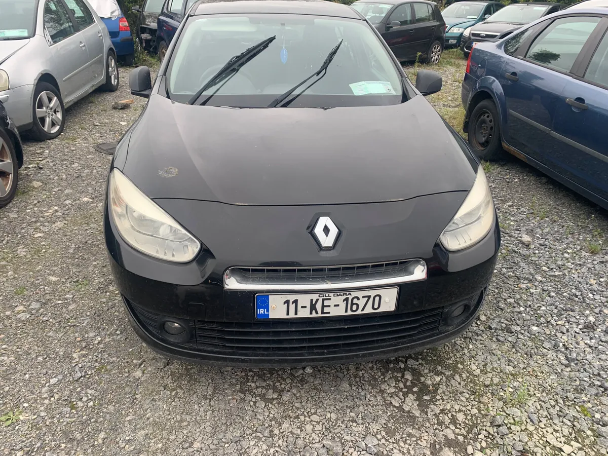 2011 RENAULT FLUNCE DIESEL 1.5 - Image 2