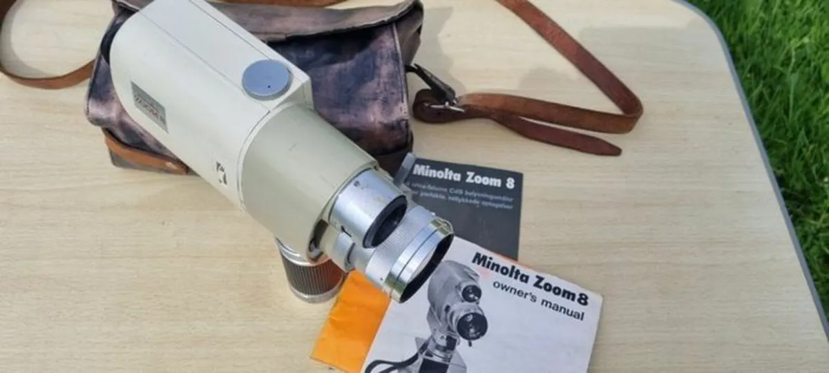 Minolta Zoom 8 Movie Camera - Image 3