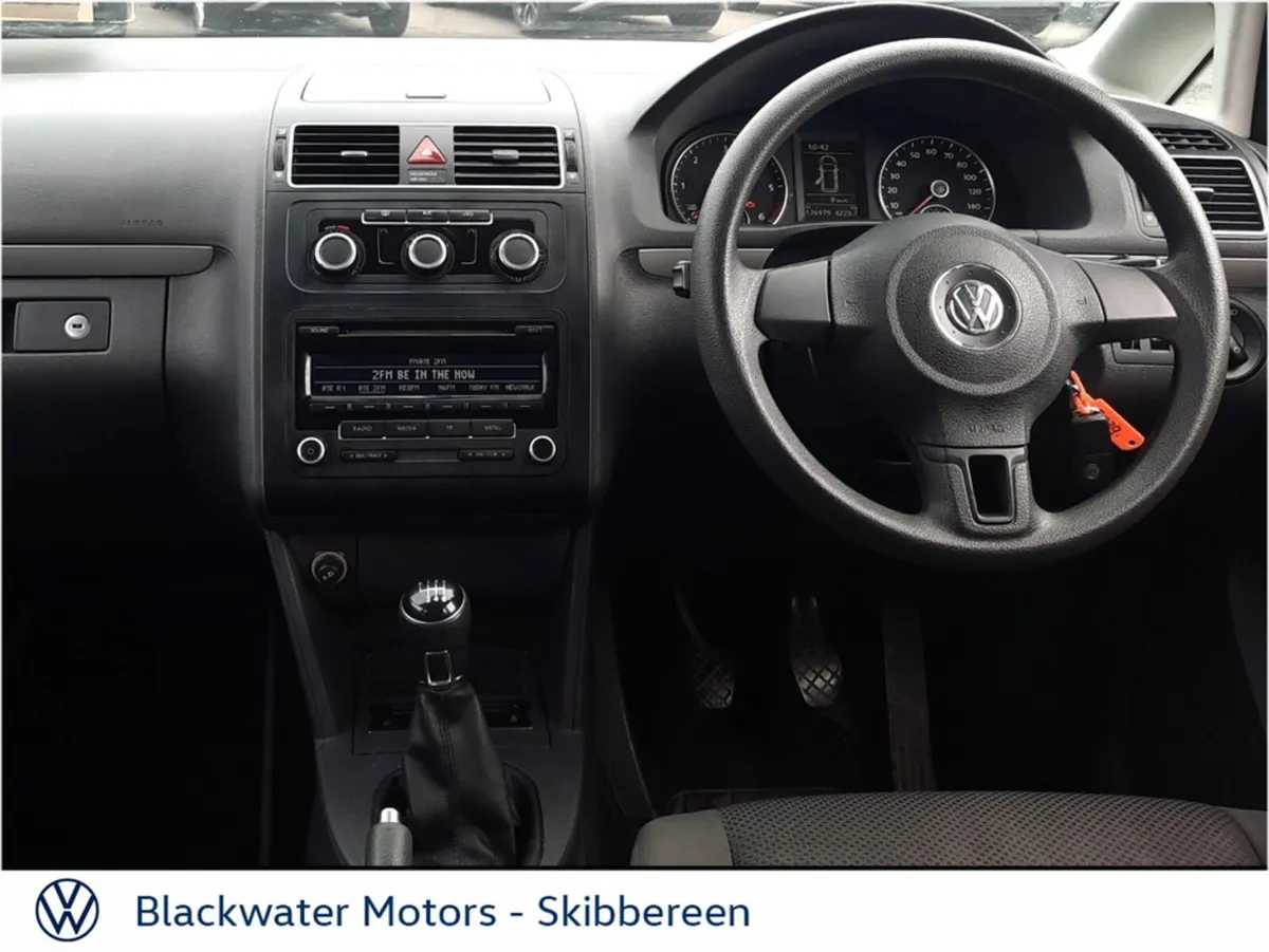 Volkswagen Touran 7 SEATER 1.6TDI 105BHP BMT S 5DR - Image 3