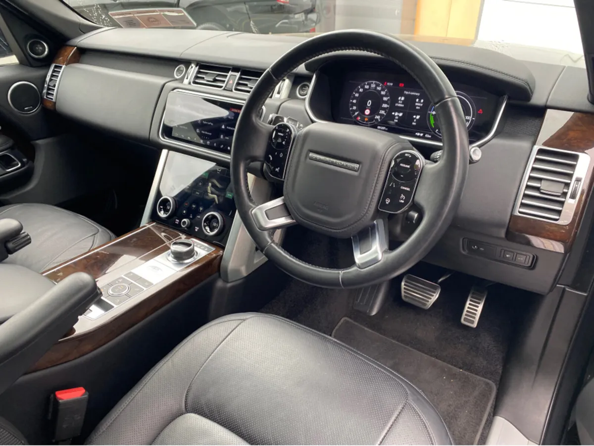 Land Rover Range Rover MY21.5 P400E LWB 5DR - Image 2