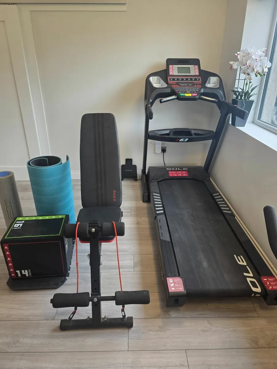 Gym equipment bundle - Image 1