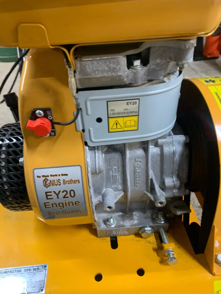 Brand new petrol wacker plate 20 inch - Image 4
