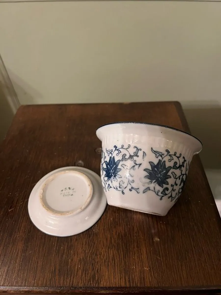 Chinese Plant Pot - Image 4
