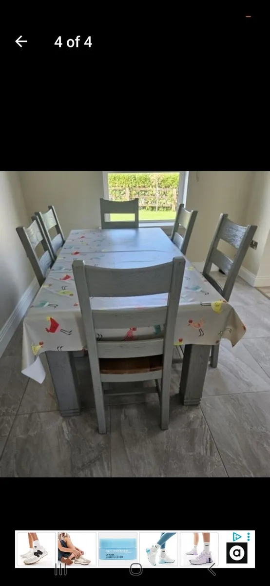 Extending dining table and chairs - Image 1