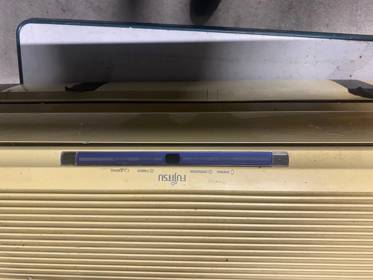 Air conditioner hot and cold - Image 1