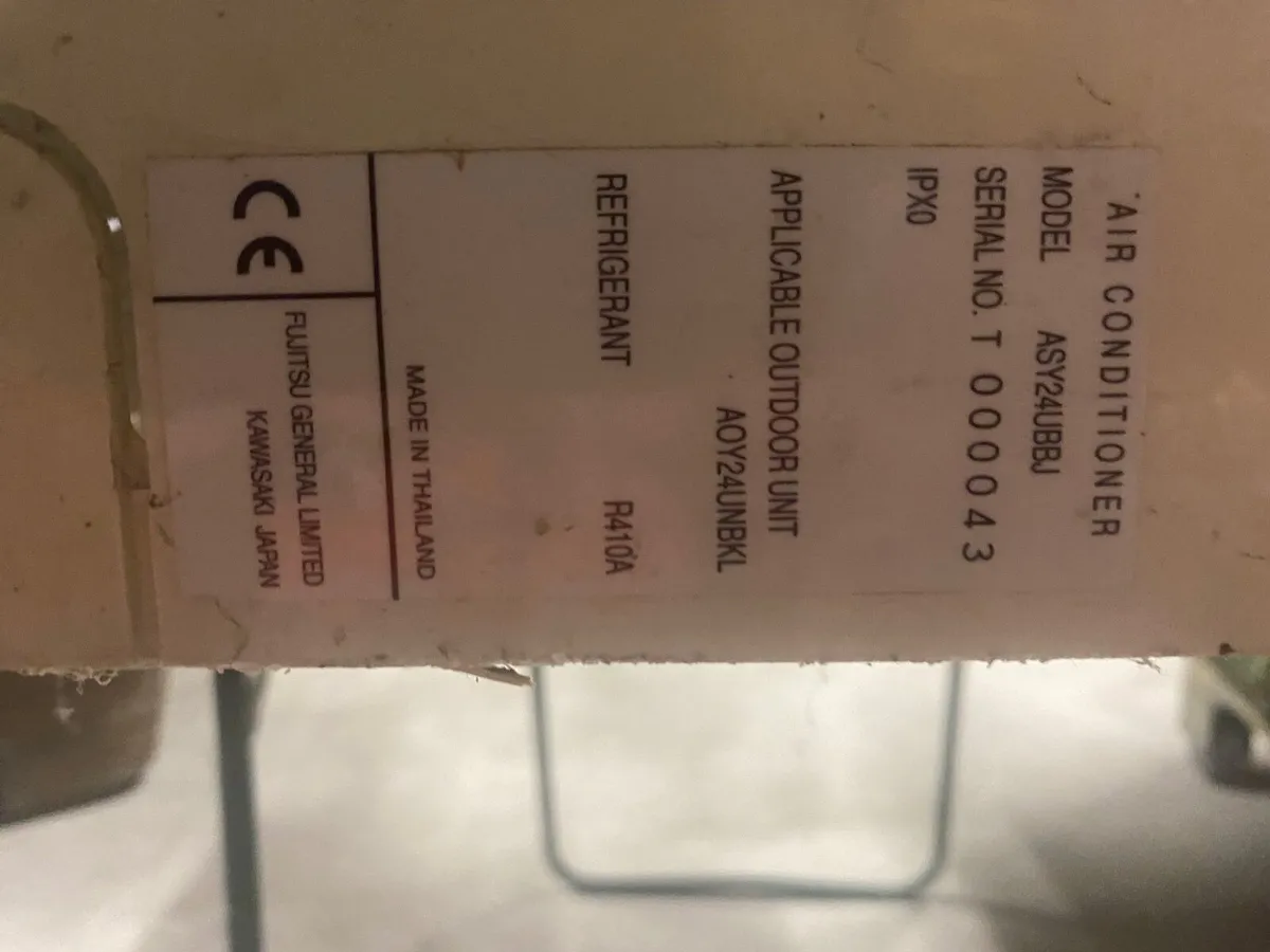 Air conditioner hot and cold - Image 3