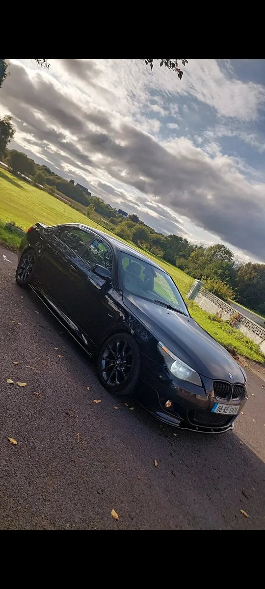 BMW 520D - Image 1