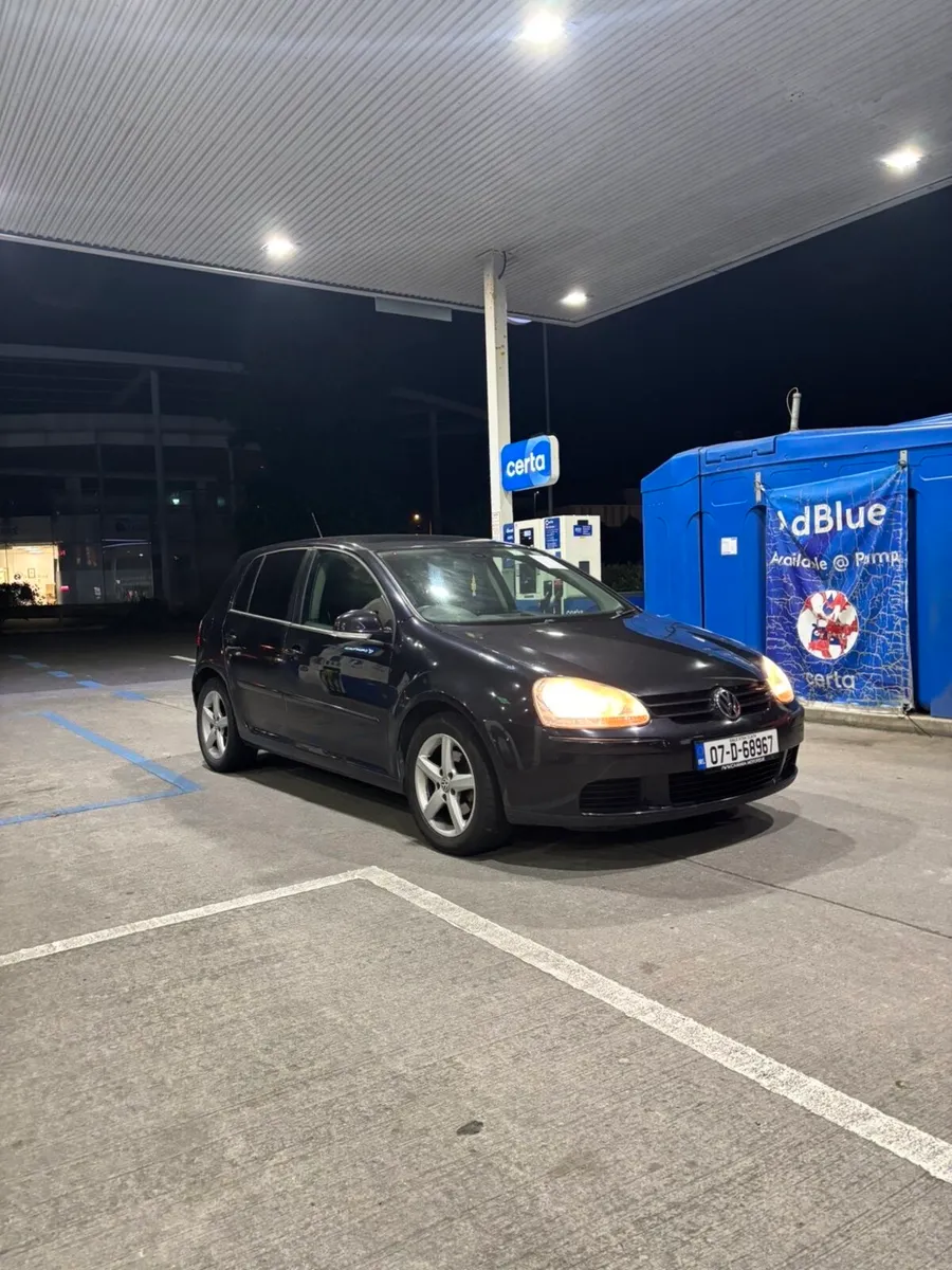 Volkswagen Golf 07 1.4 - Image 1