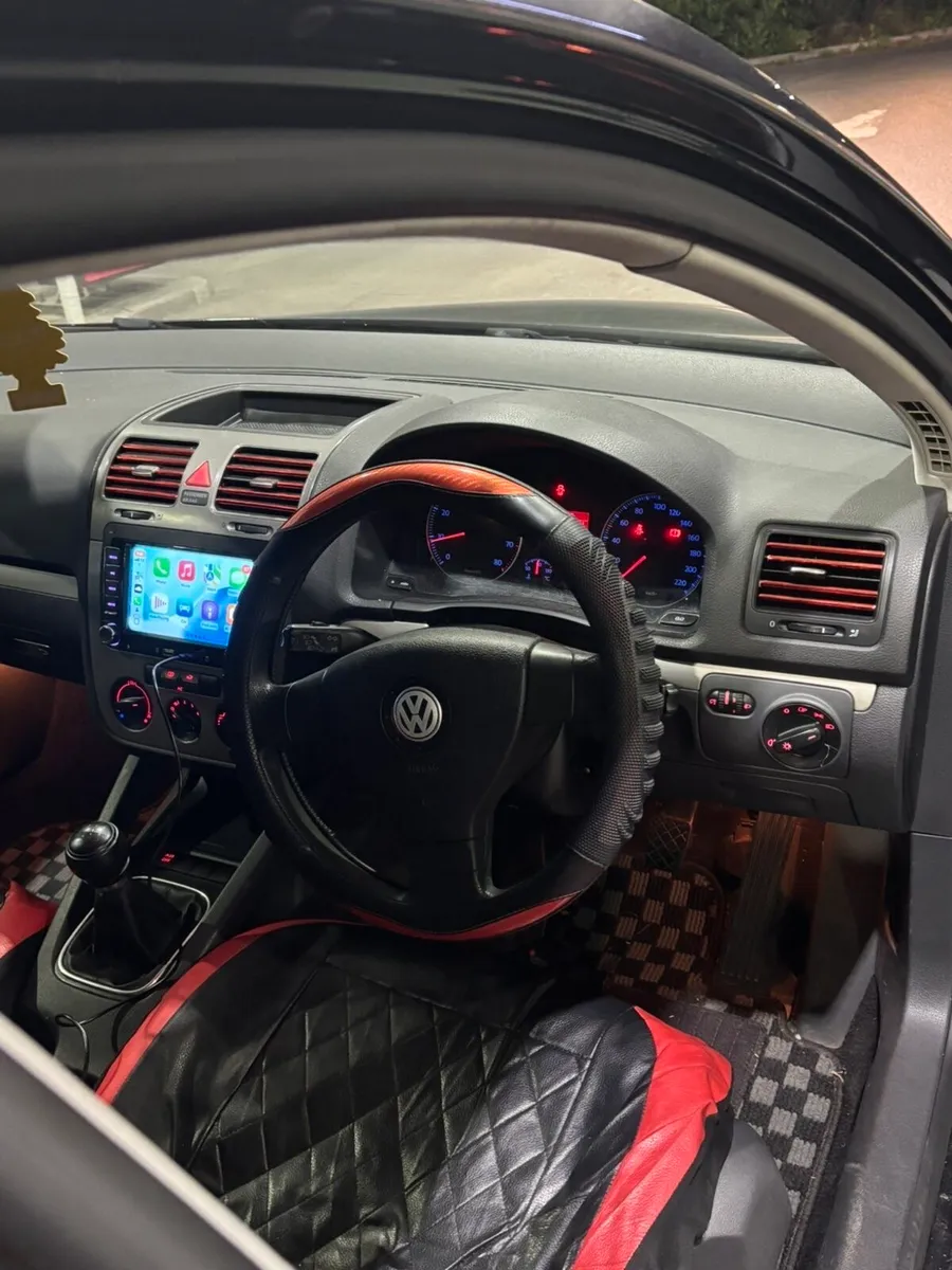 Volkswagen Golf 07 1.4 - Image 3