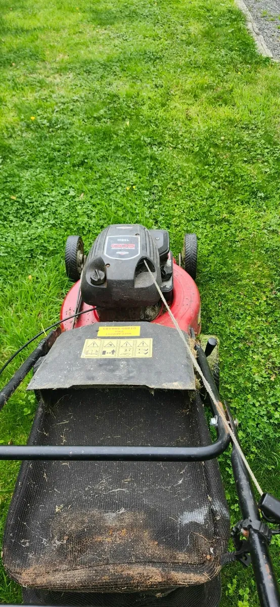 Petrol lawnmower - Image 4