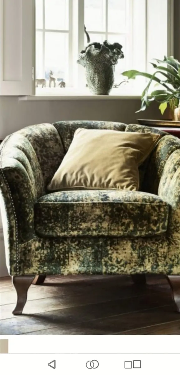 Brand New Alexander & James Betsy Chair