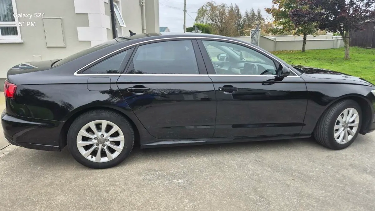 Car - Image 2