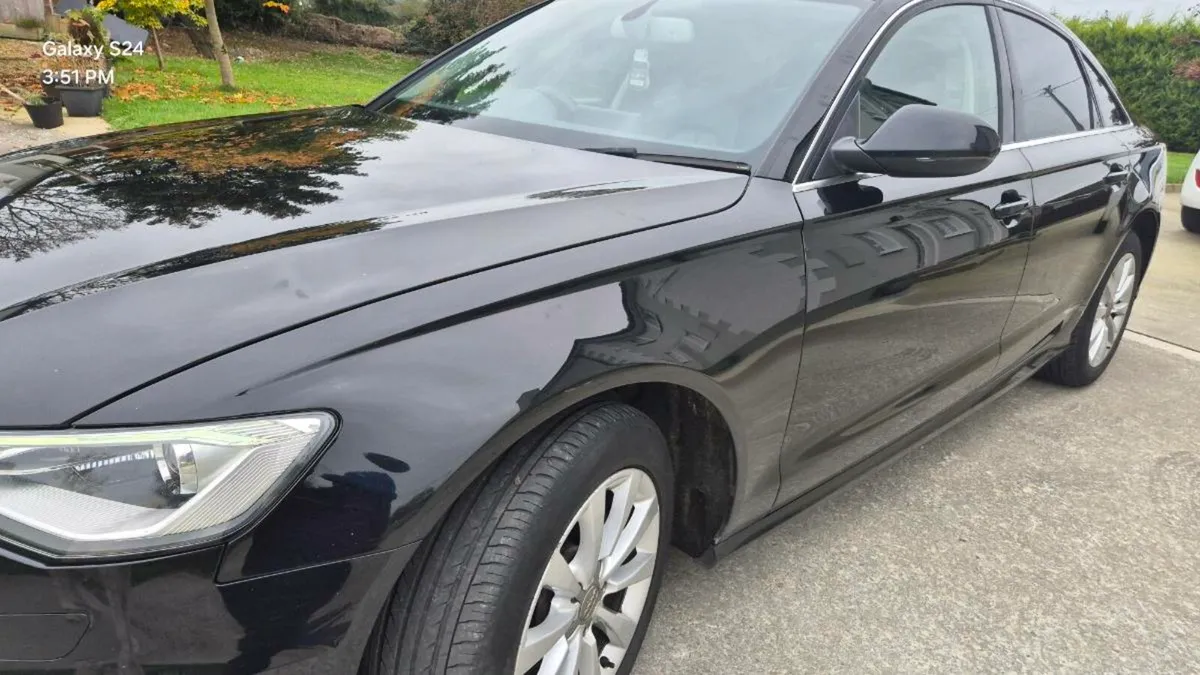 Car - Image 4