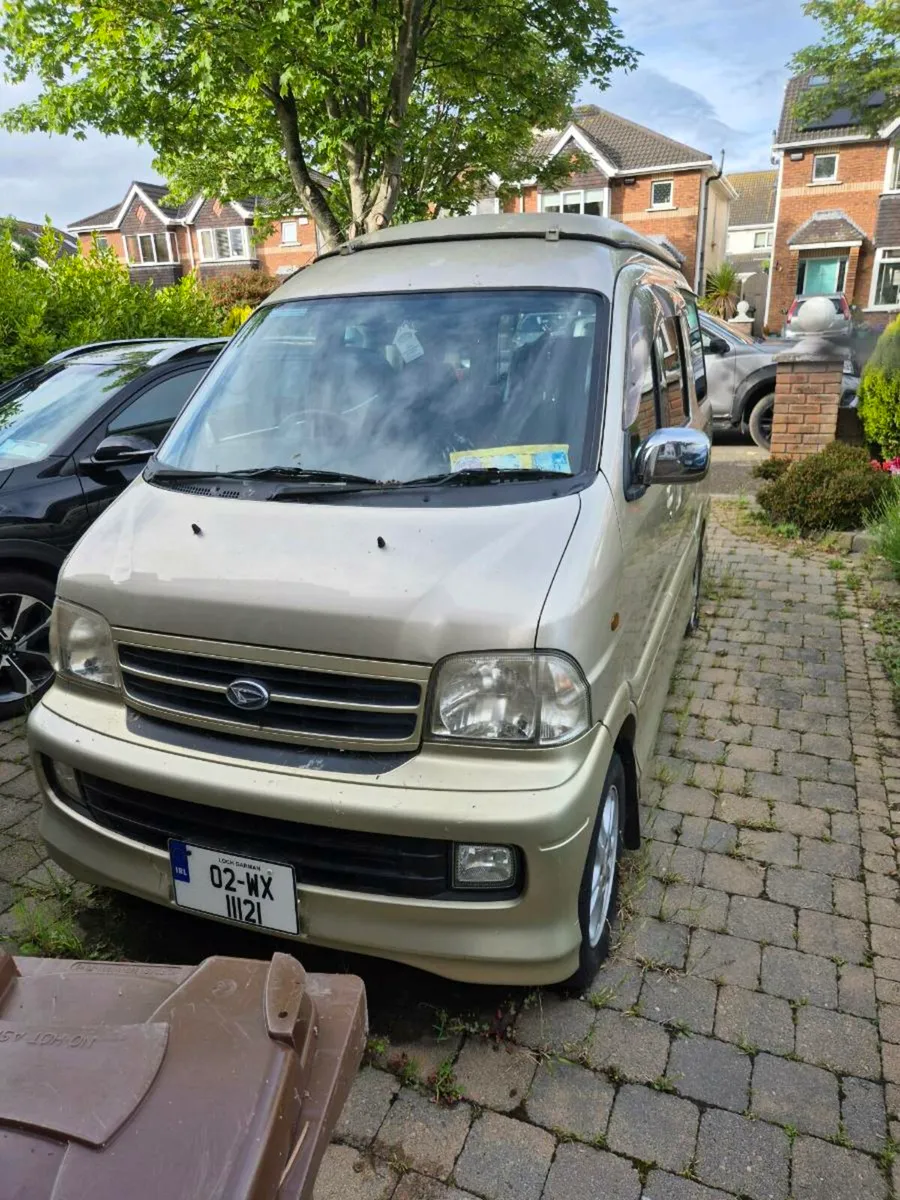 Camper van - Image 2