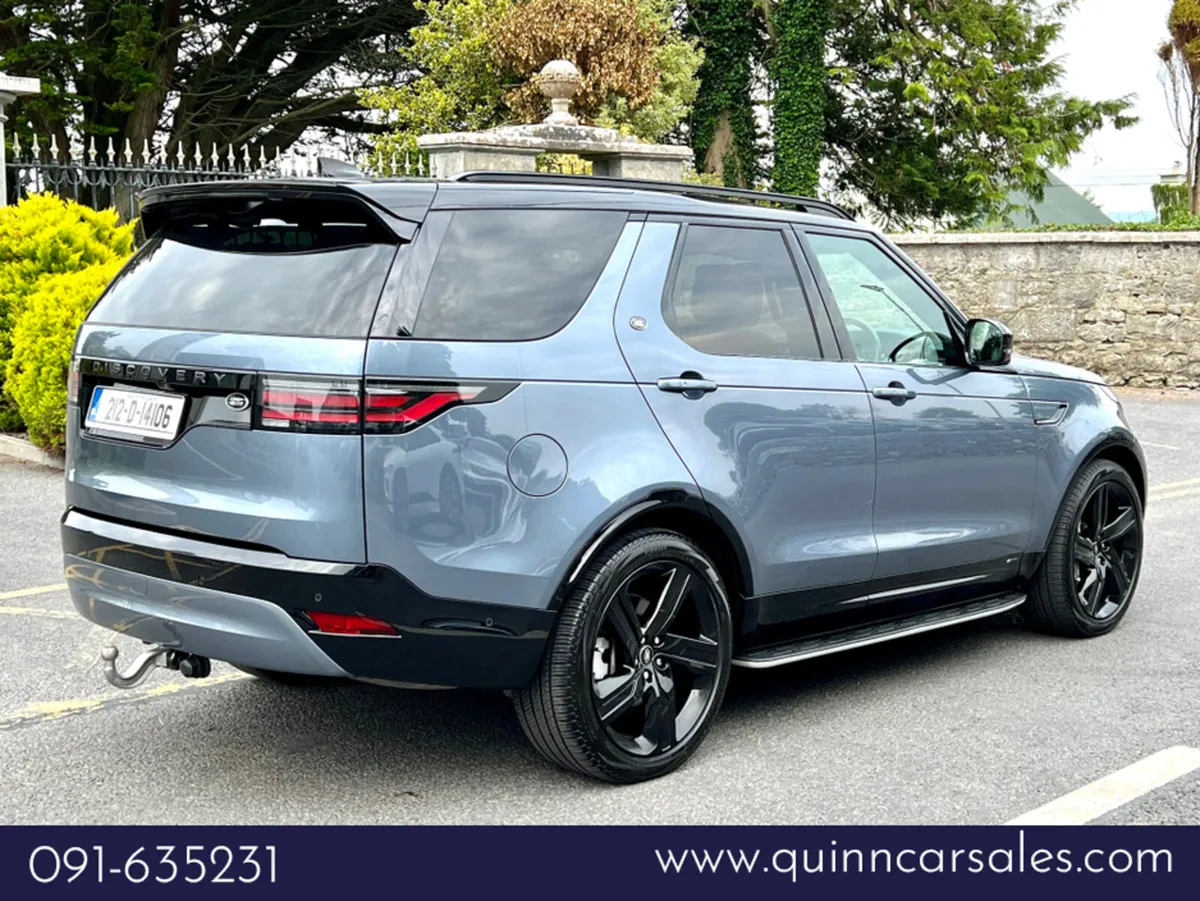 Land Rover Discovery 3.0d R-DYNAMIC HSE 250 BHP 7 - Image 3