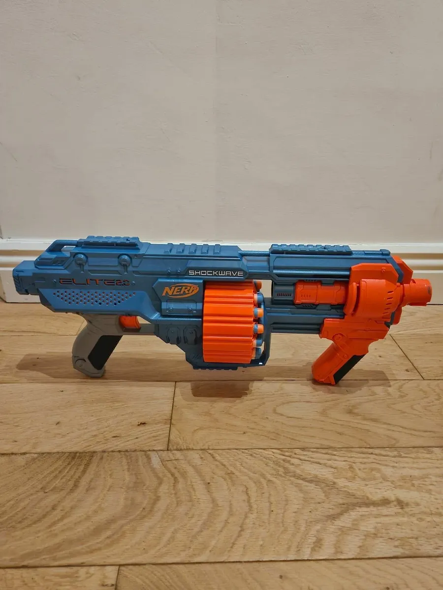 NERF Gun Elite 2.0 Shockwave RD 15