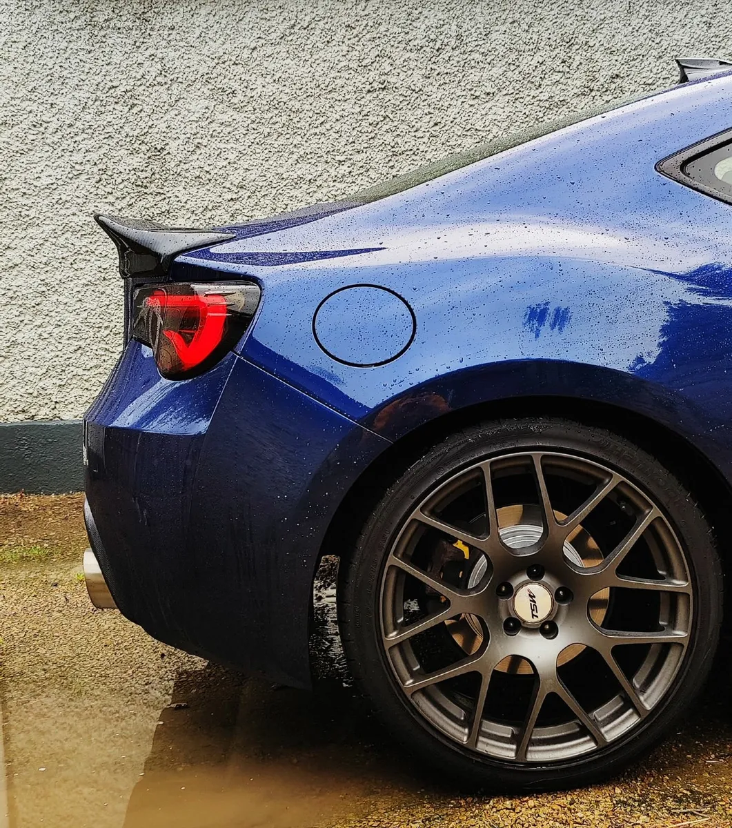 Toyota GT86 2012 - Image 3