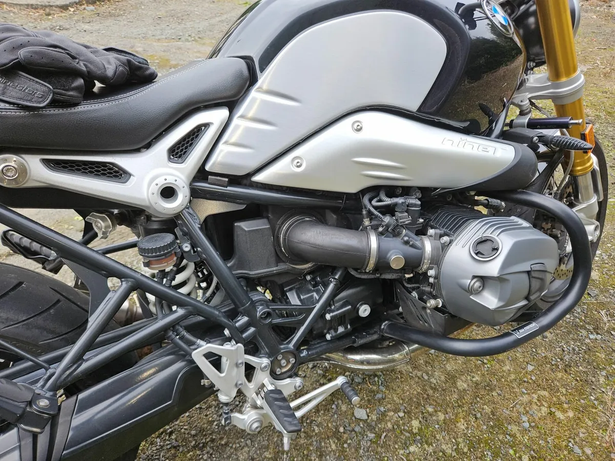 Extremely Low Mileage BMW R Nine T - Image 3