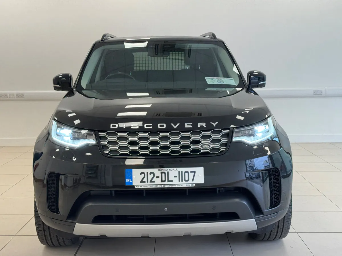 Land Rover Discovery 2021 - Image 2
