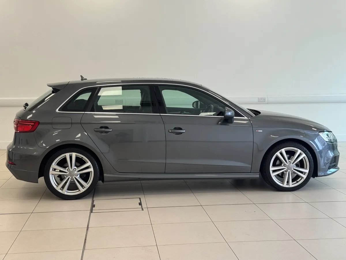 Audi A3 2018 - Image 3