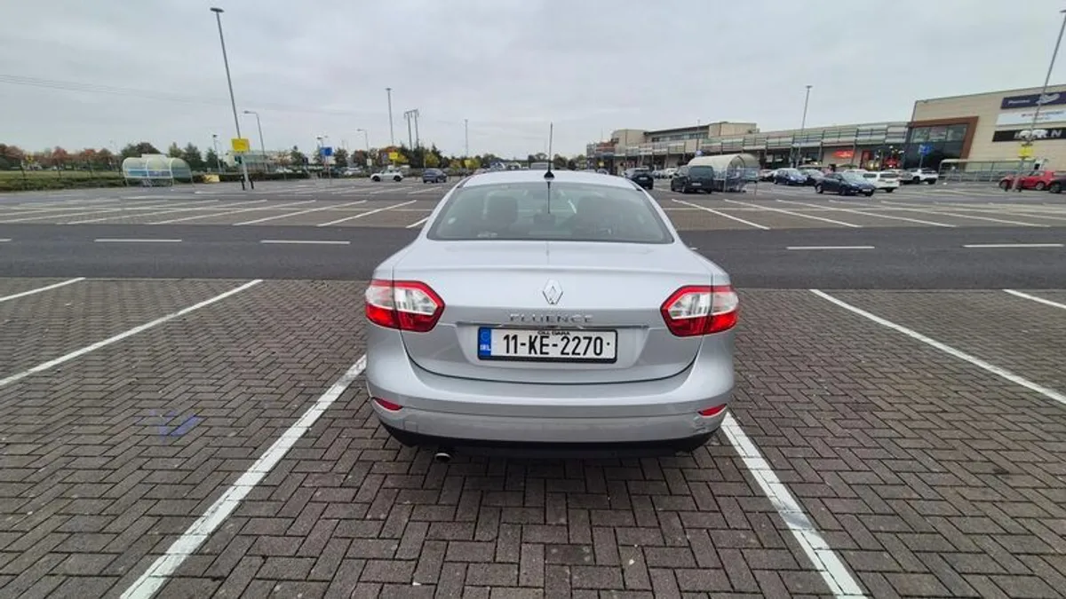 2011 Renault Fluence - Image 3