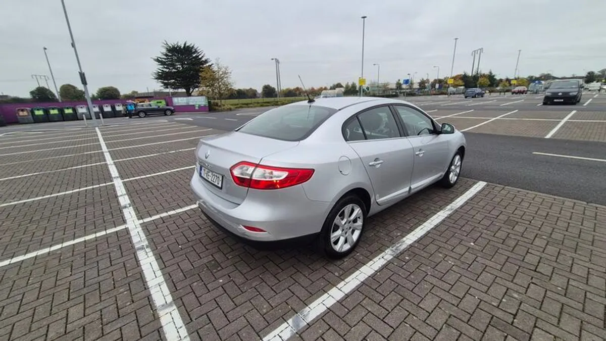 2011 Renault Fluence - Image 4
