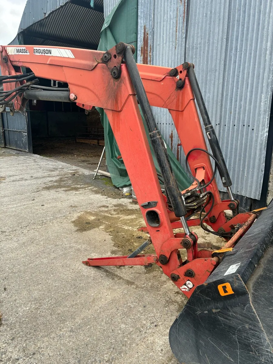 Massey Ferguson - Image 4