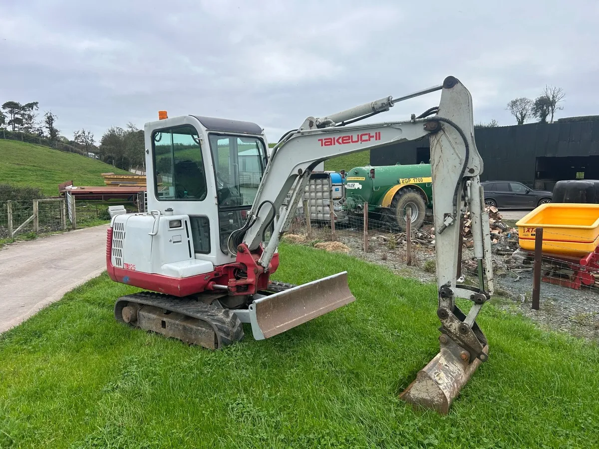 Takeuchi TB125 - Image 1