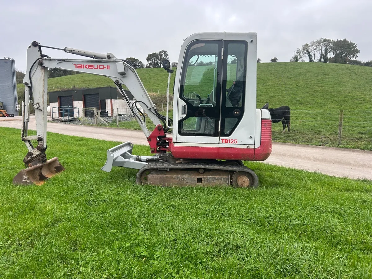 Takeuchi TB125 - Image 3