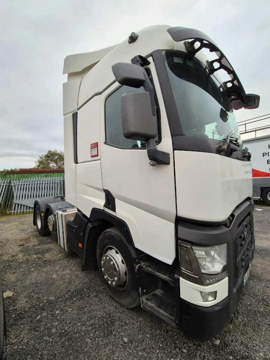 Renault 460 - Image 2