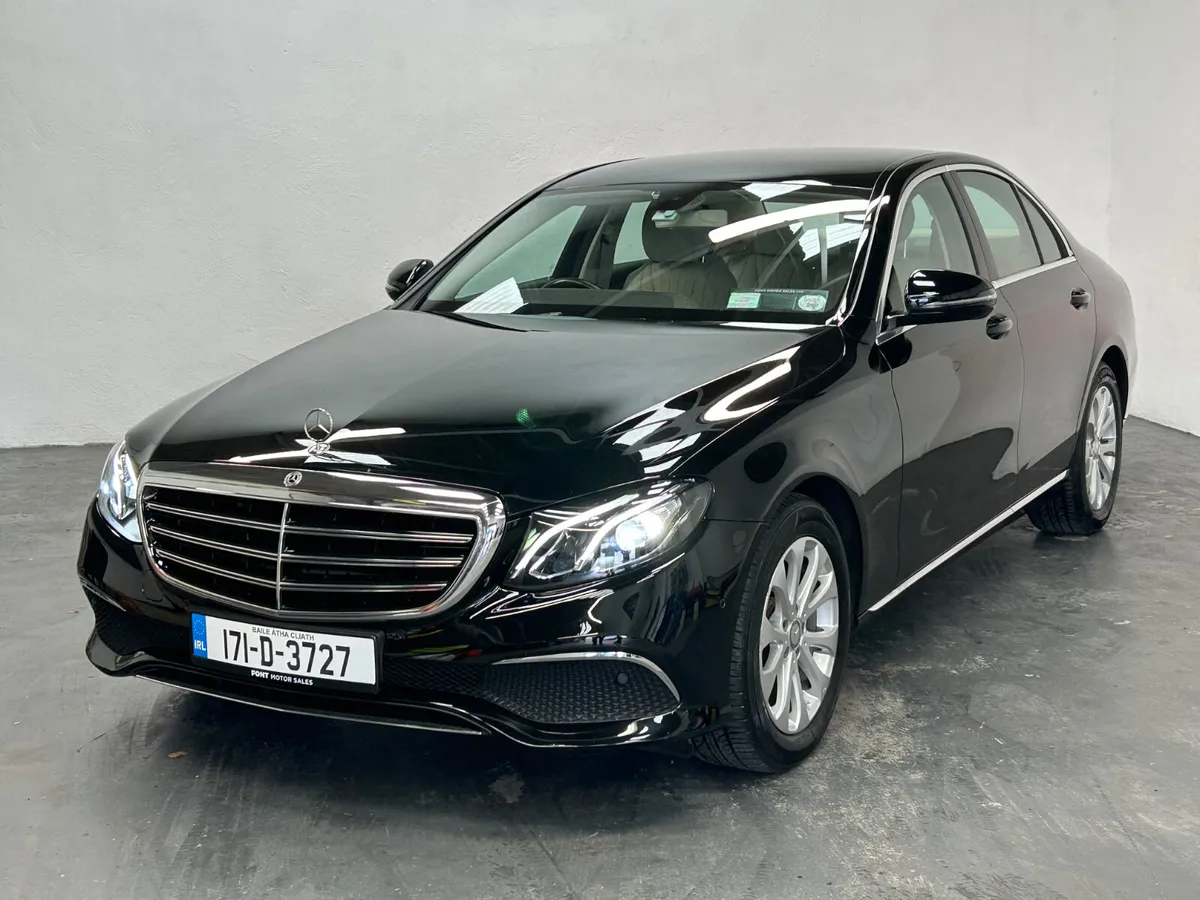 171 Mercedes-Benz E220Cdi EXCLUSIVE AUTO - Image 3