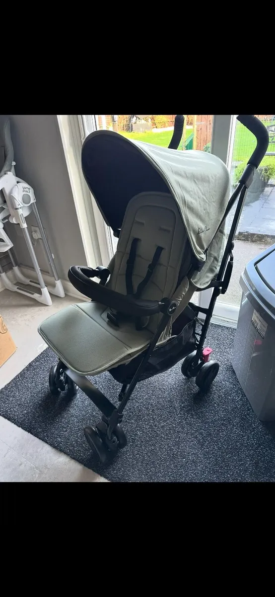 Stroller - Image 2