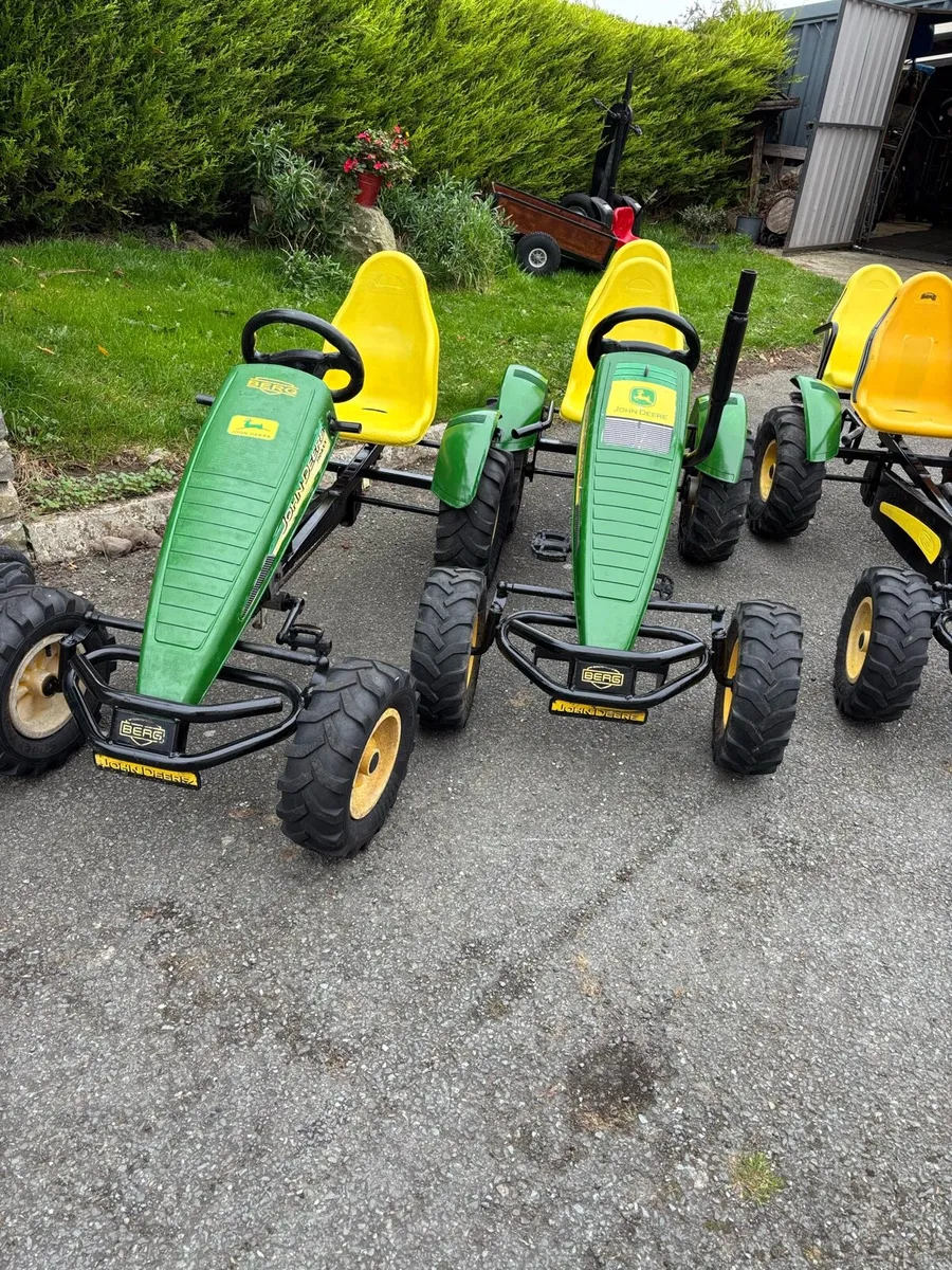Berg John Deere Traxx go carts - Image 3