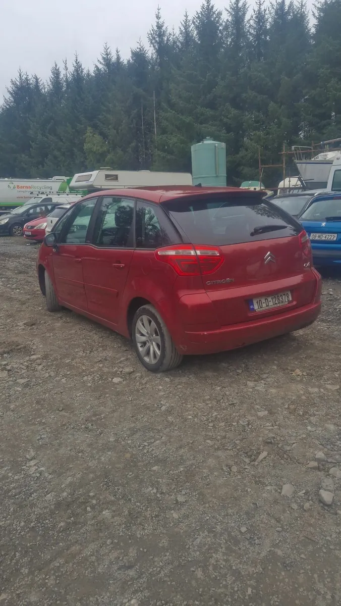 Citroen C4 Picasso 2010 automatic - Image 1