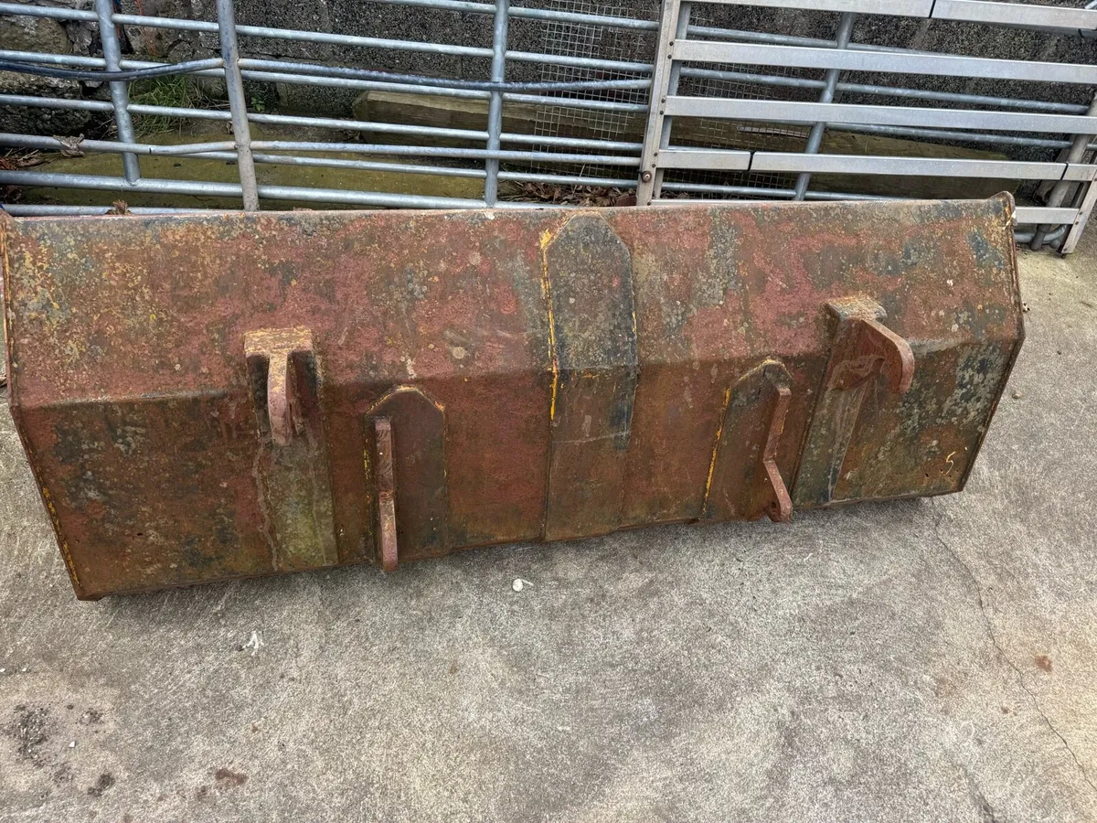 Heavy duty 6ft bucket and Spike - Image 3