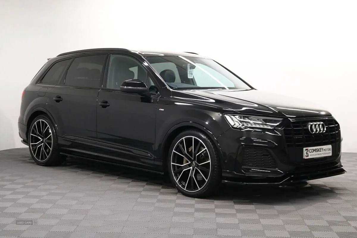 Audi Q7 TDI V6 Black Edition - Image 1
