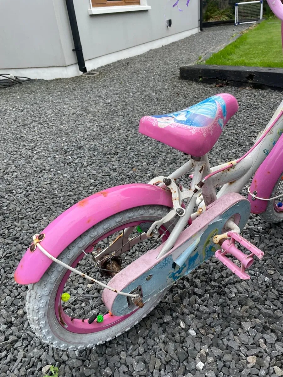 Kids bike - Image 4