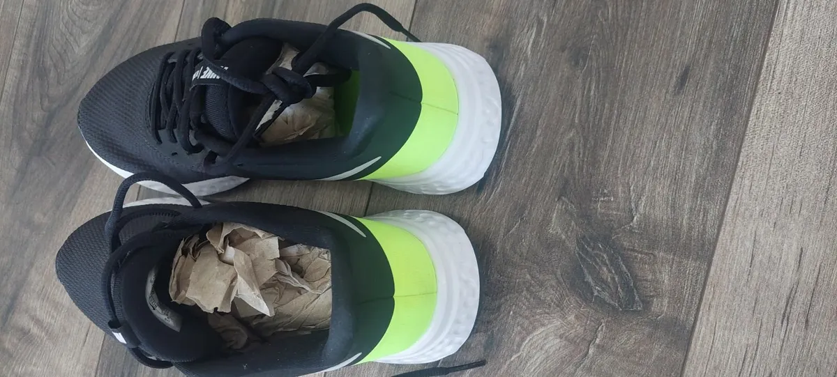 Trainers - Image 1