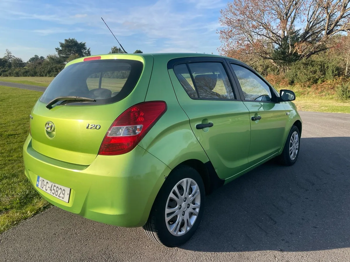 2010 Hyundai i20.. Long NCT, Tax & Newly Serviced - Image 4