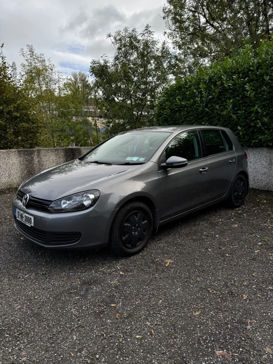 Volkswagen Golf 2012 - Image 2
