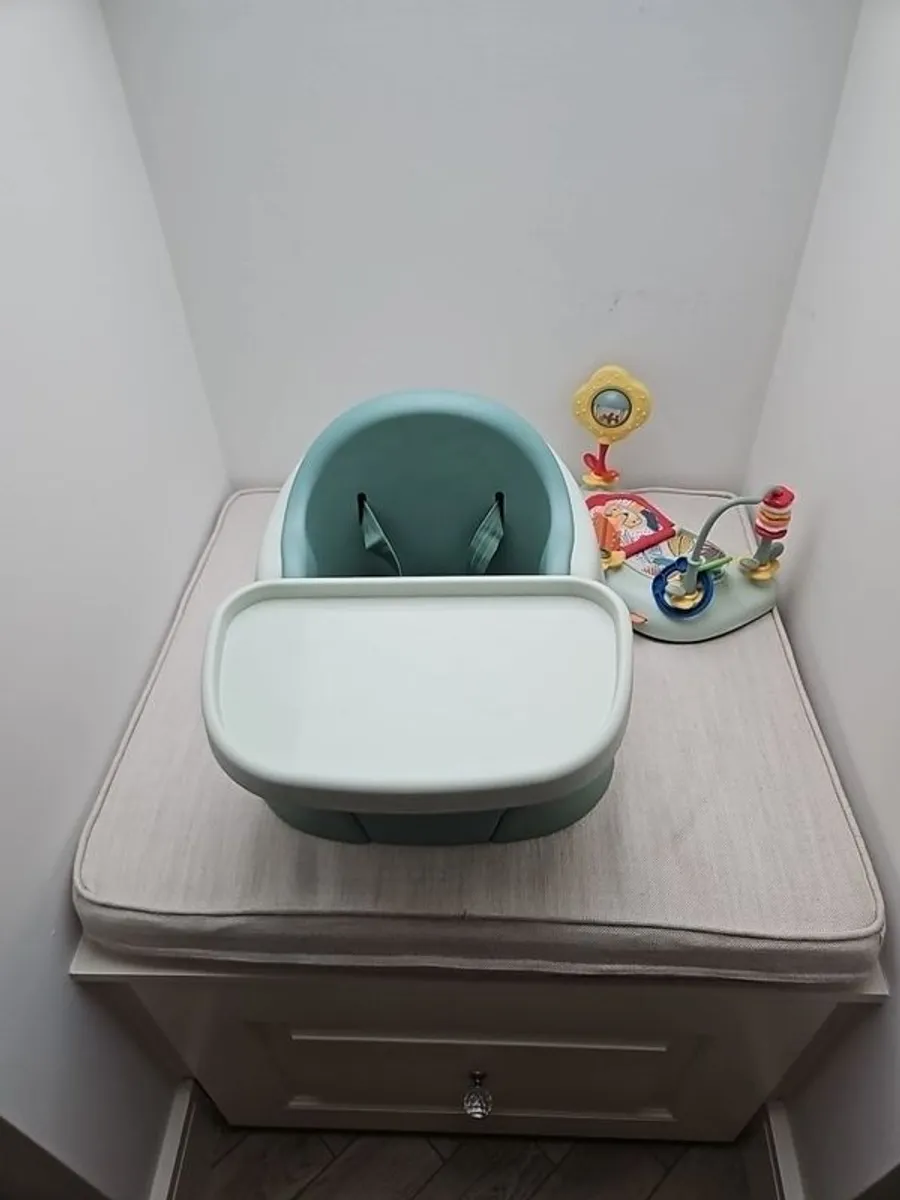 Mamas & Papas Bug 3-in-1 Floor & Booster Seat with Activity Tray - Eucalyptus - Image 3