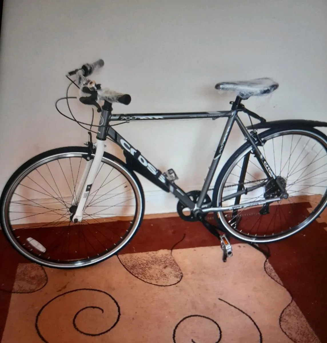 Brand new bike cross usa hybrid 22" 7 spd - Image 3
