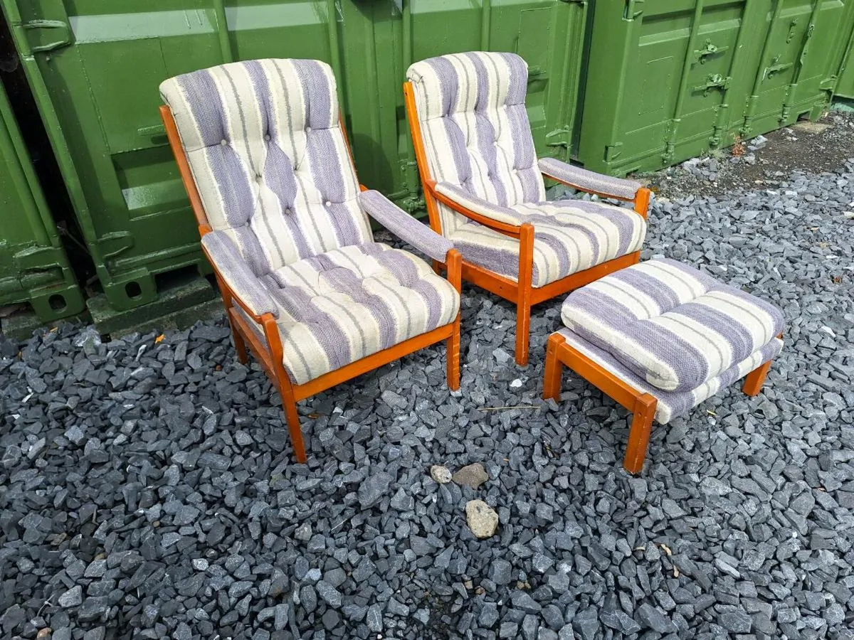 Pair of Vintage armchairs with footstool (DELIVERY - Image 4