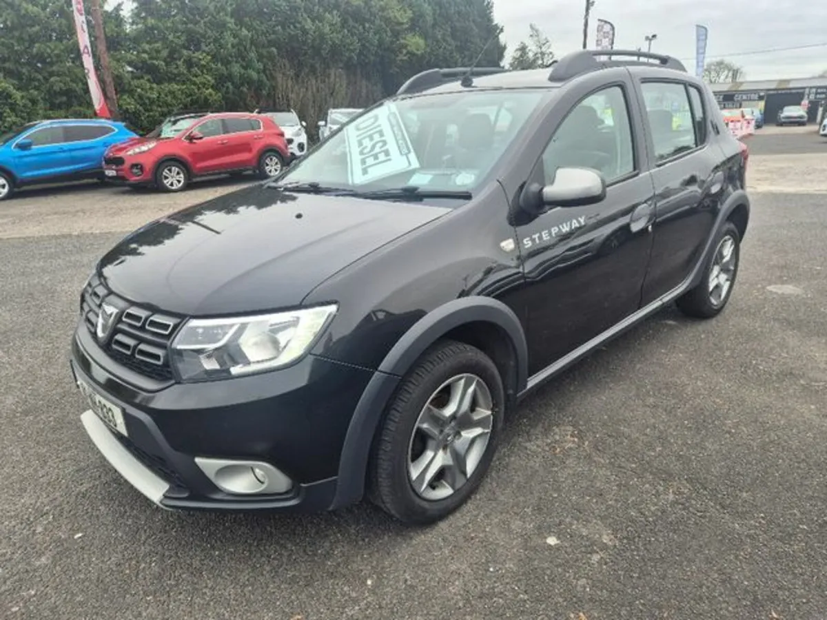 Dacia Sandero Stepway 1.5 DCI Diesel - Image 3