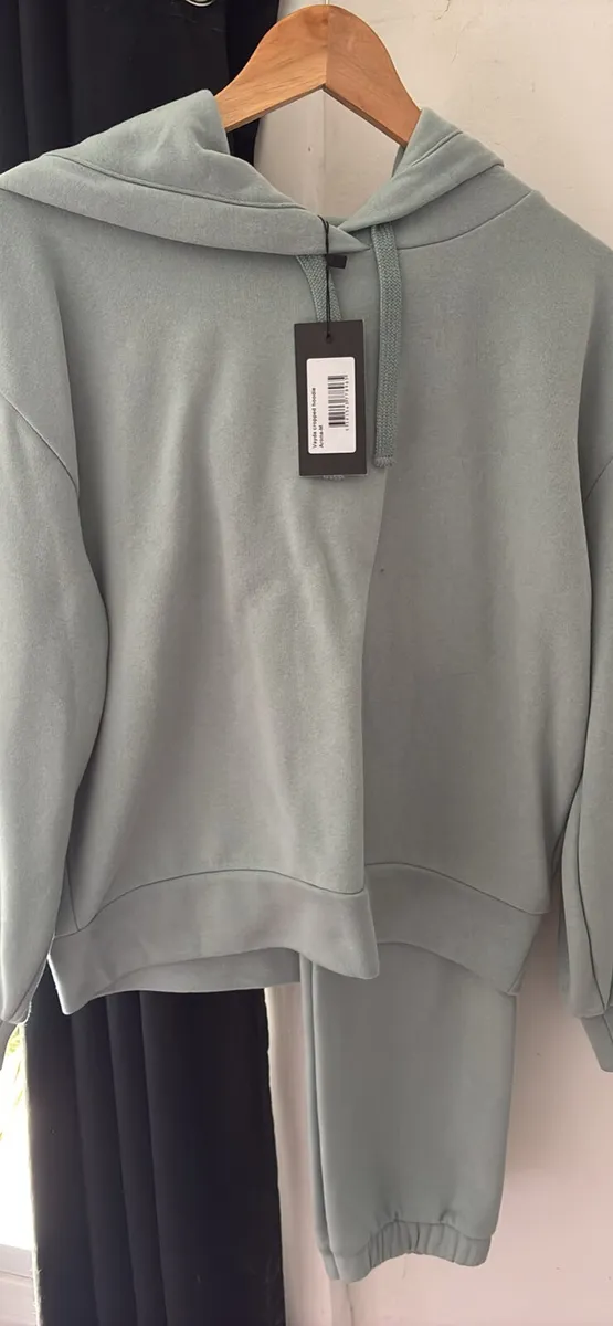 4th arq tracksuit