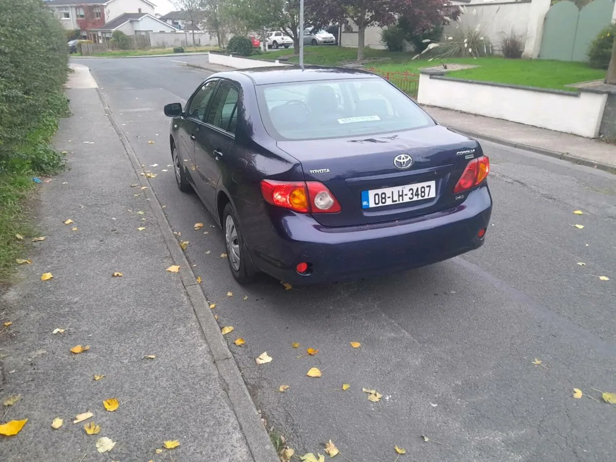 TOYOTA COROLLA - Image 4