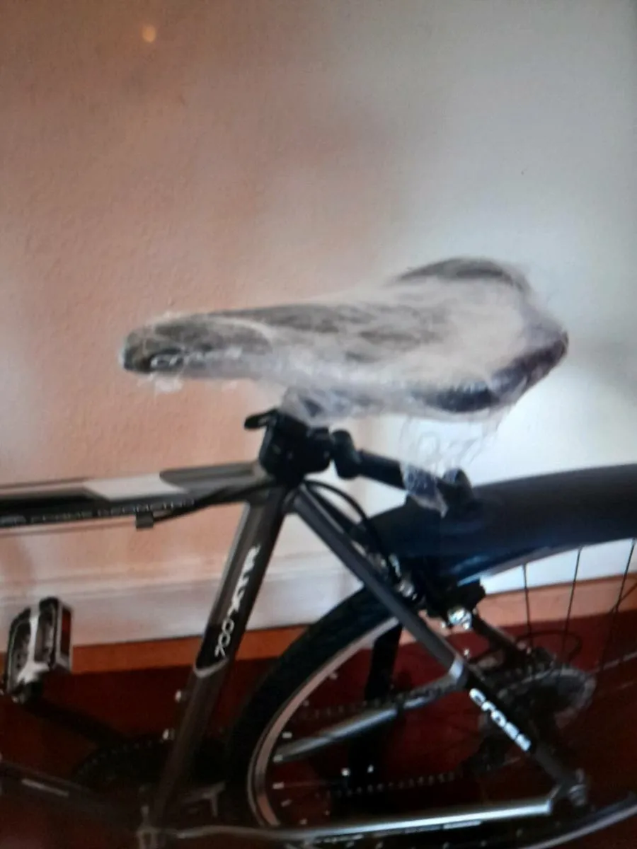 Brand new bike cross usa hybrid 22" 7 spd - Image 4