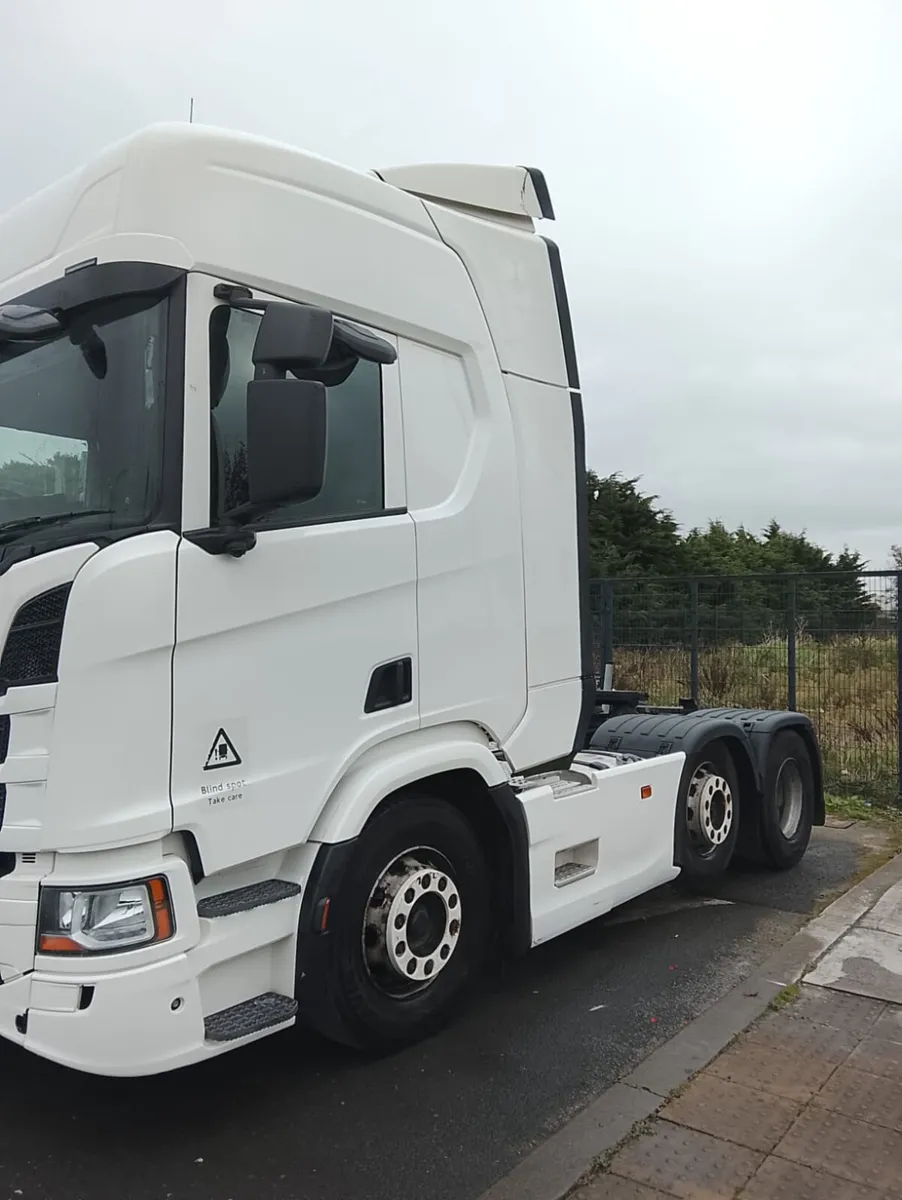 Scania  &  Volvo Tractor units - Image 3